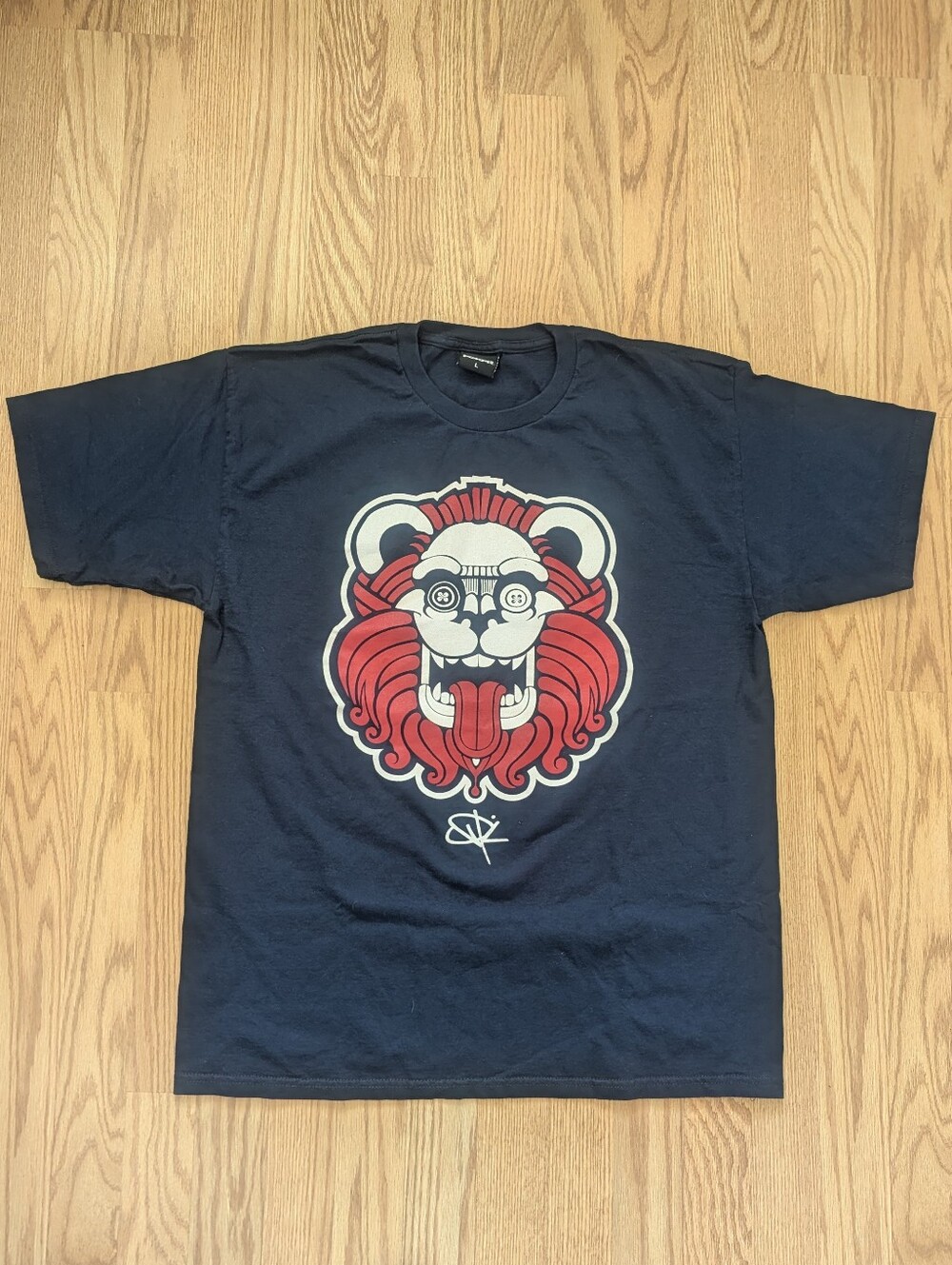 Piecekeeper boutique Shirt Size L